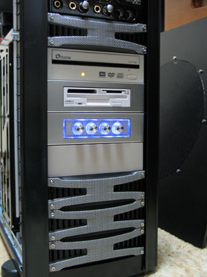 CBX01_CUSTOMVIEW20060227_23.jpg